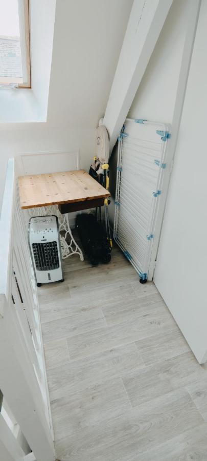 Chaleureuse Petite Maison De Bourg Beaumont-sur-Sarthe Kültér fotó