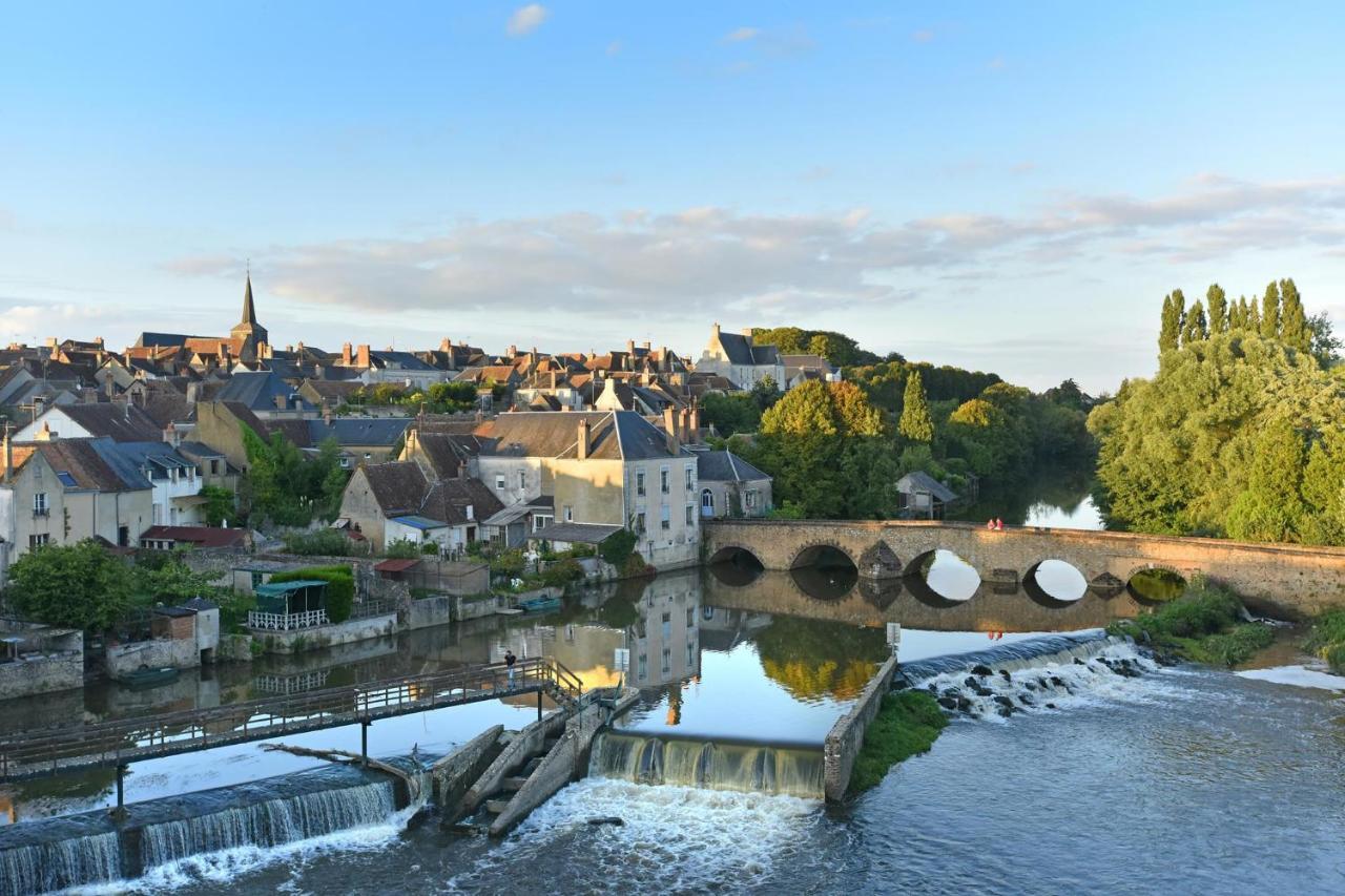 Chaleureuse Petite Maison De Bourg Beaumont-sur-Sarthe Kültér fotó