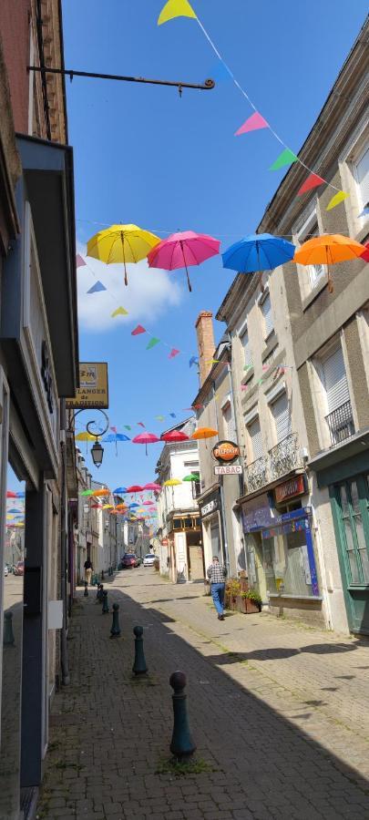 Chaleureuse Petite Maison De Bourg Beaumont-sur-Sarthe Kültér fotó