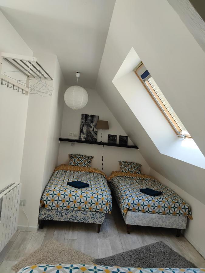 Chaleureuse Petite Maison De Bourg Beaumont-sur-Sarthe Kültér fotó